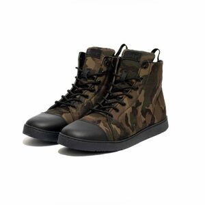 Wobbles Camo Lace Up Slip Resistant Boots‎ Men’s Size 10.5